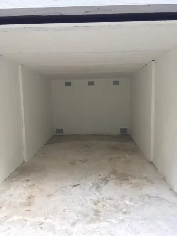Pronájem garáže, Děčín, Wolkerova, 22 m2
