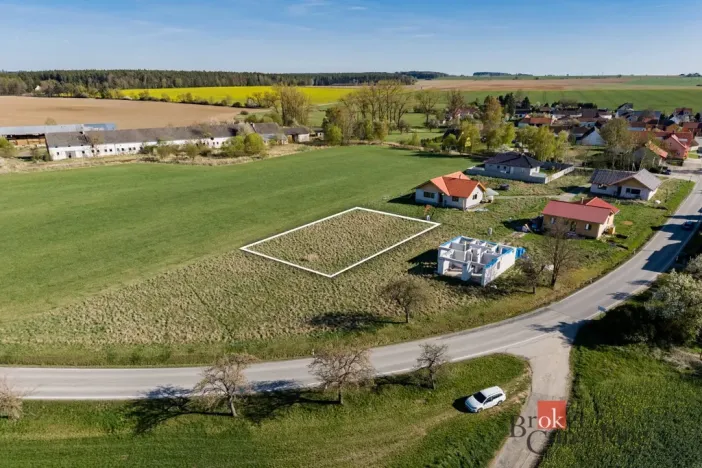 Prodej pozemku pro bydlení, Týn nad Vltavou, 892 m2
