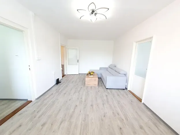 Pronájem bytu 3+1, Praha - Motol, Hennerova, 76 m2