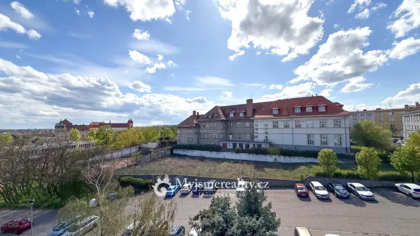 Prodej bytu 1+1, Znojmo, Vídeňská třída, 32 m2