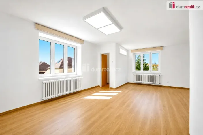 Pronájem bytu 4+1, Praha - Březiněves, Na hlavní, 96 m2