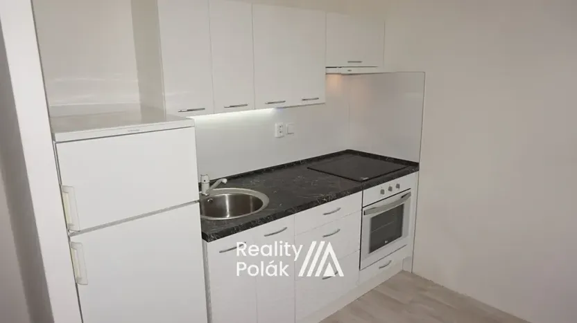 Pronájem bytu 2+kk, Liberec, Burianova, 43 m2