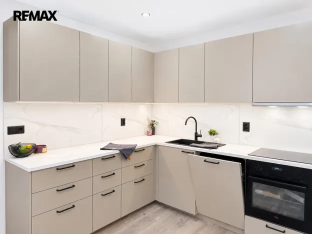 Prodej bytu 3+1, Litvínov - Horní Litvínov, Tylova, 72 m2