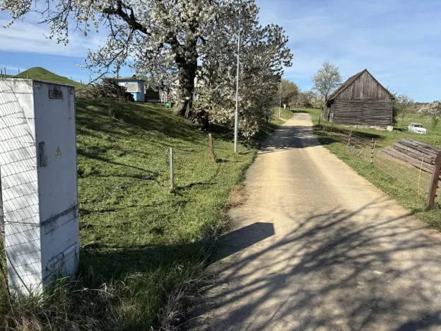 Prodej pozemku, Jasenice, 2773 m2