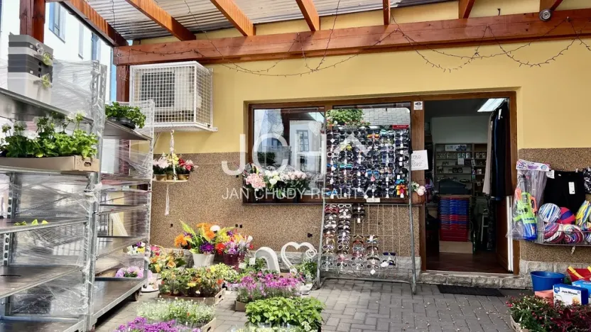 Pronájem obchodního prostoru, Uničov, Olomoucká, 65 m2