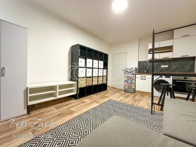 Pronájem bytu 1+kk, Přerov - Přerov I-Město, Budovatelů, 26 m2