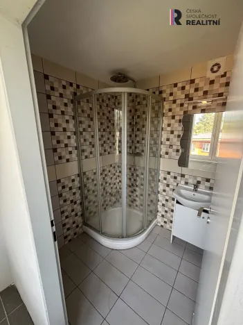 Prodej bytu 2+1, Bukovany, 77 m2