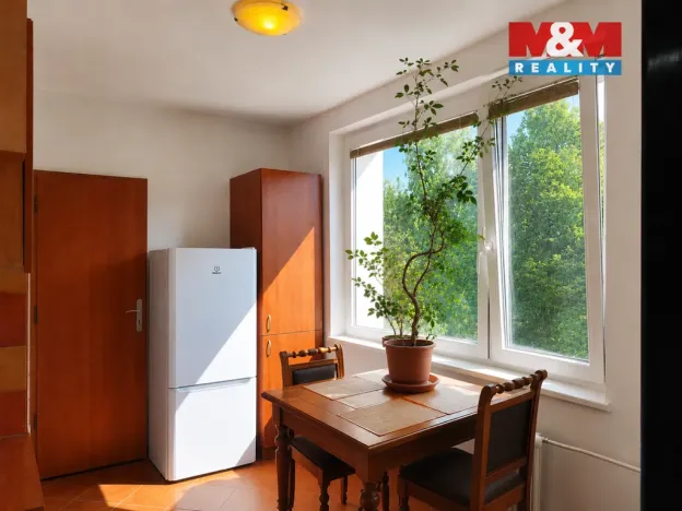 Prodej bytu 2+1, Brno - Bystrc, Laštůvkova, 56 m2