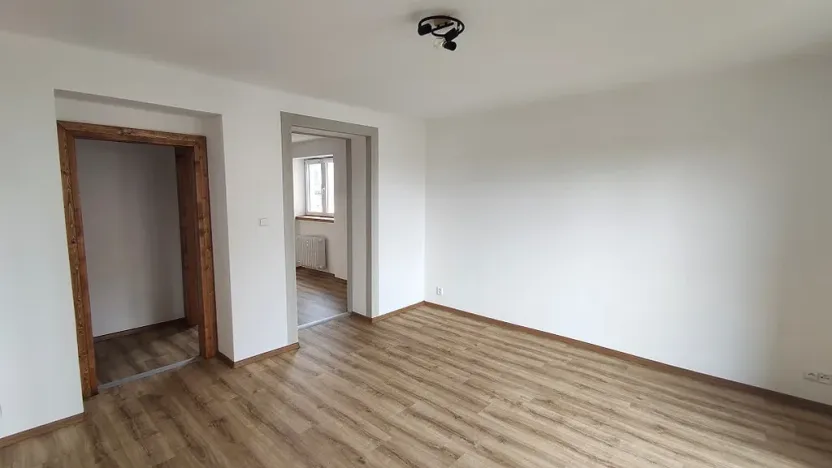 Pronájem bytu 2+1, Strakonice - Strakonice I, Husova, 61 m2