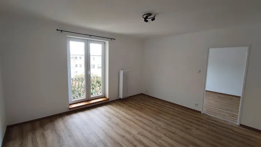 Pronájem bytu 2+1, Strakonice - Strakonice I, Husova, 61 m2