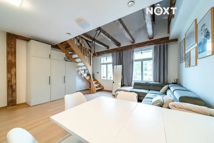 Pronájem bytu 2+kk, Vsetín, Dolní náměstí, 72 m2