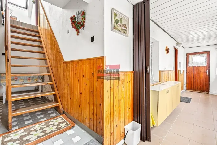 Prodej rodinného domu, Týn nad Vltavou, 221 m2