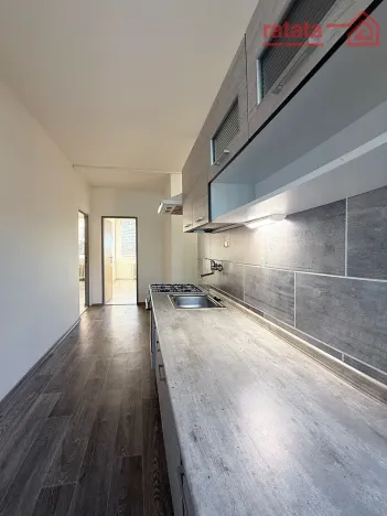 Pronájem bytu 2+1, Chomutov, Březenecká, 58 m2