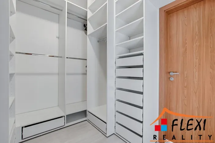 Pronájem bytu 4+1, Ostrava - Moravská Ostrava, Českobratrská, 122 m2