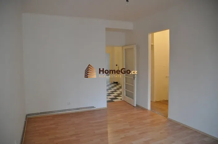 Pronájem bytu 3+1, Praha - Nusle, U gymnázia, 95 m2