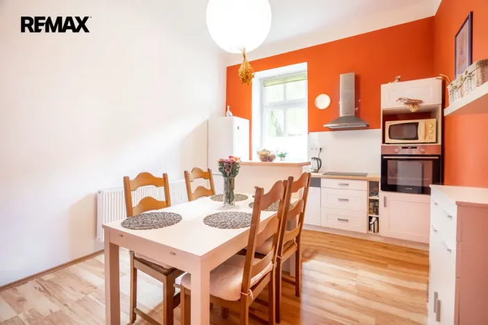 Prodej bytu 2+1, Karlovy Vary - Drahovice, Stará Kysibelská, 67 m2