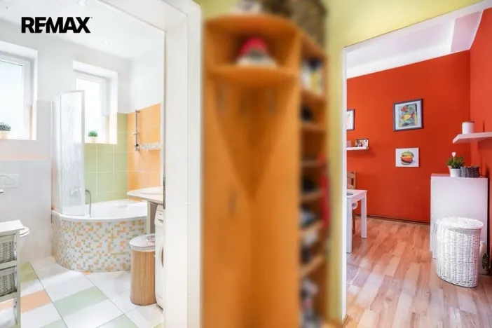 Prodej bytu 2+1, Karlovy Vary - Drahovice, Stará Kysibelská, 67 m2