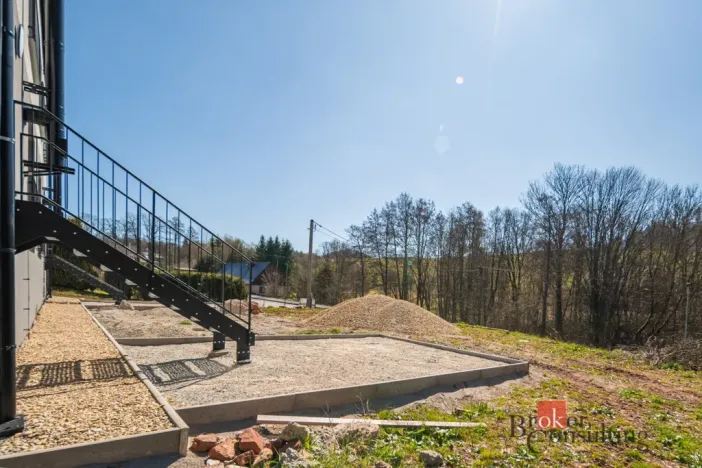 Prodej bytu 1+kk, Mladé Buky - Hertvíkovice, 58 m2