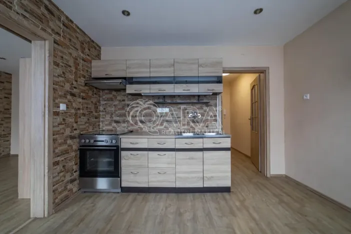 Prodej bytu 1+1, Kladno - Kročehlavy, Arbesova, 36 m2