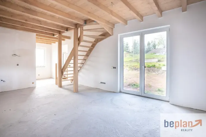 Pronájem rodinného domu, Nová Ves nad Popelkou, 95 m2