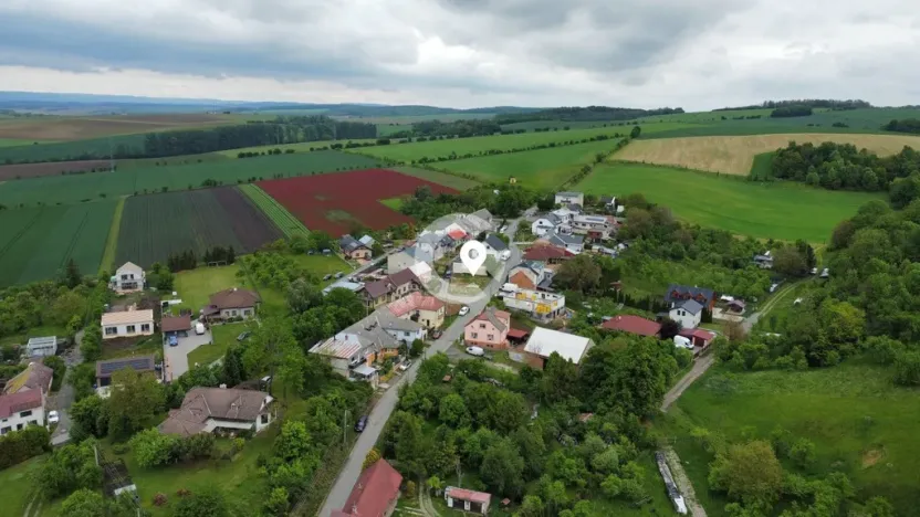 Prodej pozemku pro bydlení, Holešov - Tučapy, 190 m2