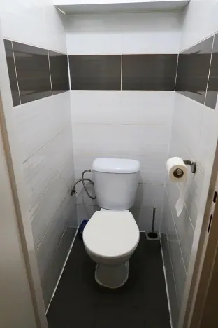 Pronájem skladu, Praha - Benice, 80 m2