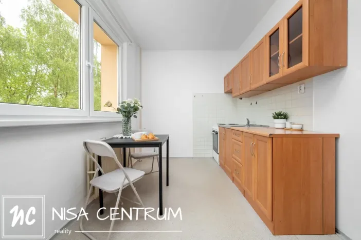 Pronájem bytu 3+1, Liberec, Sněhurčina, 70 m2