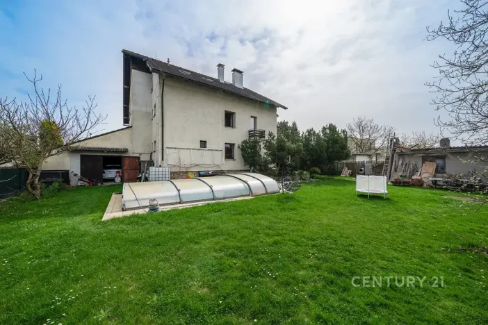 Prodej bytu 4+kk, Unhošť, U Pily, 144 m2