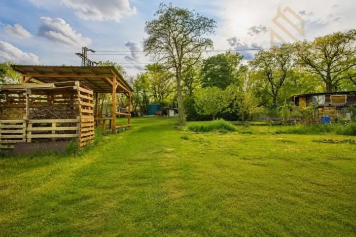 Prodej zahrady, Postoloprty, Mírové náměstí, 357 m2