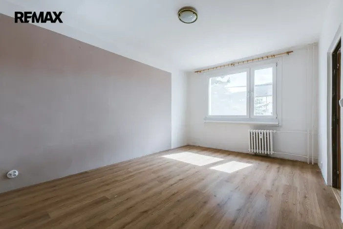 Prodej bytu 1+1, Bystřany, Pražská, 36 m2