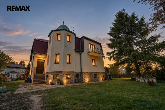 Prodej vily, Podlesí, 240 m2