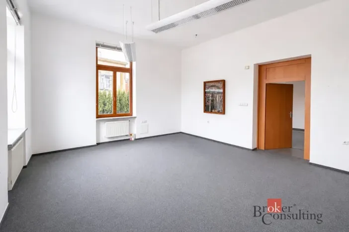 Pronájem kanceláře, Opava - Předměstí, Janská, 35 m2
