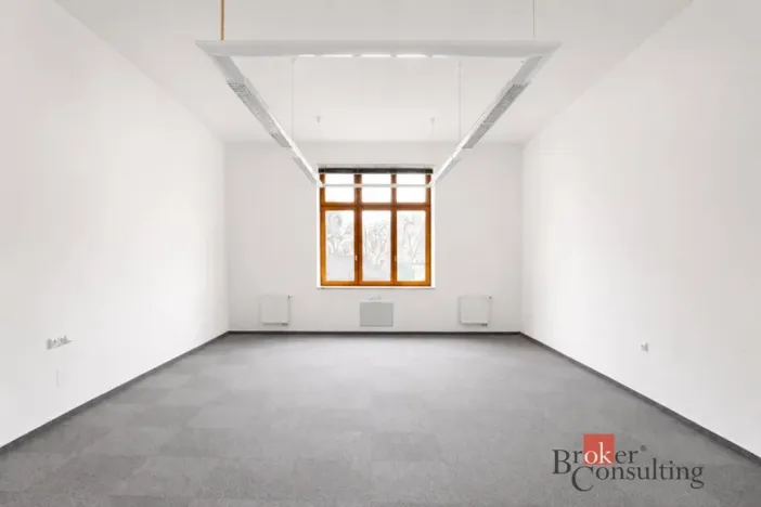 Pronájem kanceláře, Opava - Předměstí, Janská, 30 m2