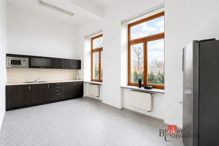 Pronájem kanceláře, Opava - Předměstí, Janská, 30 m2