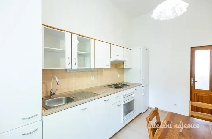 Pronájem bytu 2+1, Praha - Žižkov, Lipanská, 45 m2