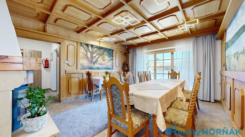 Prodej rodinného domu, Hluboká nad Vltavou - Jeznice, 293 m2
