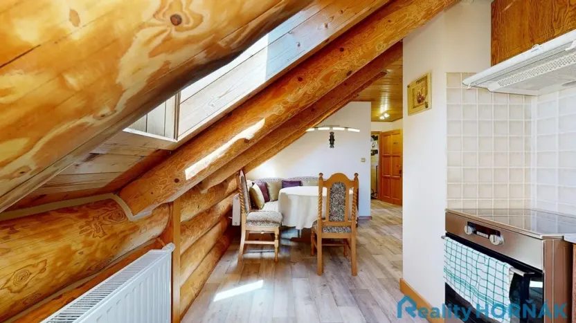Prodej rodinného domu, Hluboká nad Vltavou - Jeznice, 293 m2