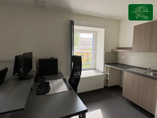 Pronájem kanceláře, Česká Lípa, Tovární, 21 m2
