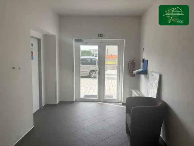 Pronájem kanceláře, Česká Lípa, Tovární, 21 m2