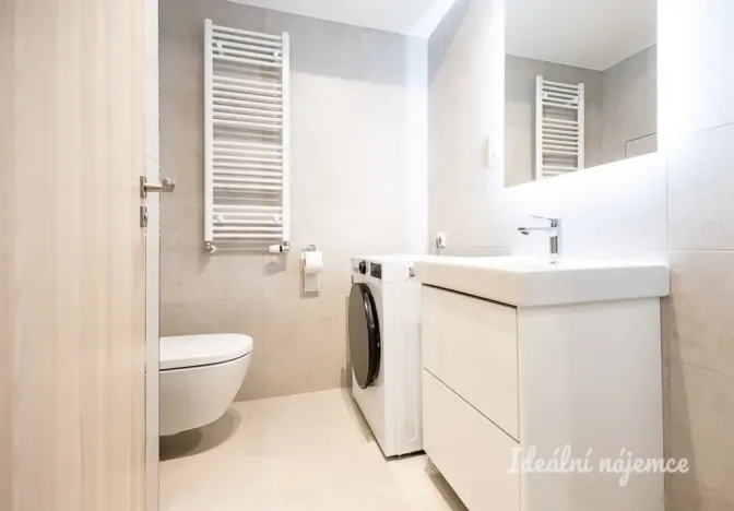 Pronájem bytu 1+kk, Praha - Vysočany, Gerstelova, 32 m2