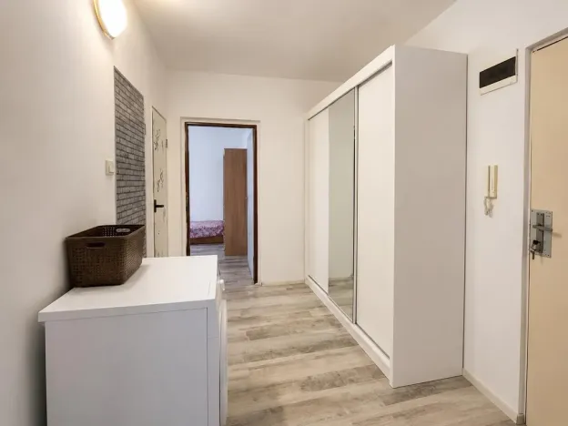 Pronájem bytu 2+1, Klášterec nad Ohří - Miřetice u Klášterce nad Ohří, Jana Ámose Komenského, 52 m2
