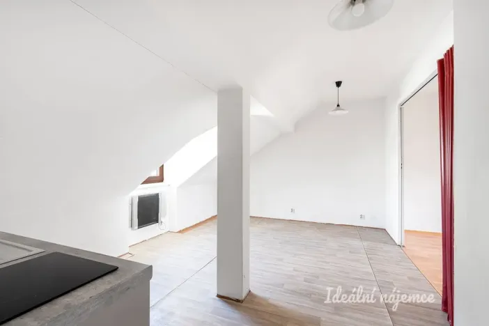 Pronájem bytu 2+1, Praha - Horní Počernice, Otovická, 53 m2