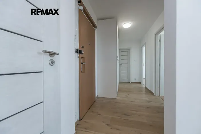 Pronájem bytu 3+1, Praha - Žižkov, Křivá, 73 m2