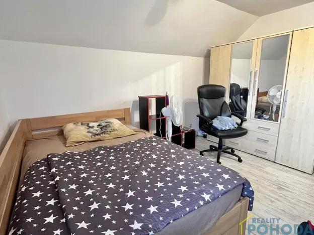 Pronájem bytu 2+kk, Hrušová, 30 m2