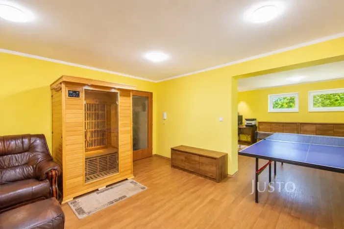 Prodej rodinného domu, Příbor, Ostravská, 425 m2