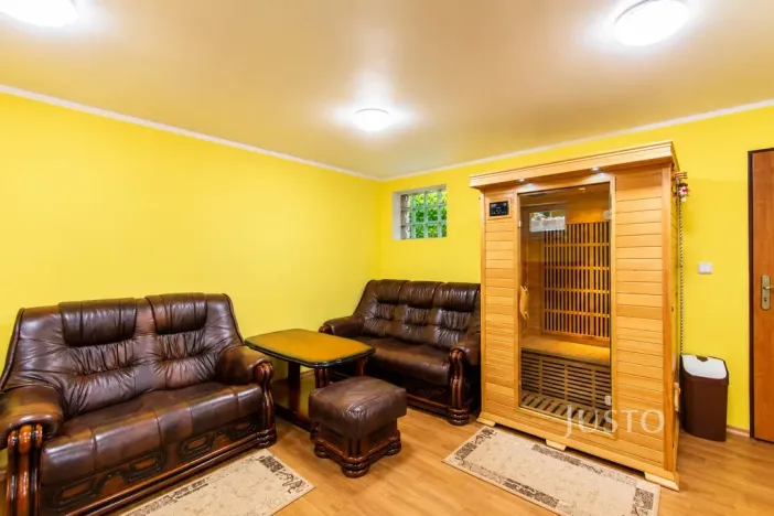 Prodej rodinného domu, Příbor, Ostravská, 425 m2