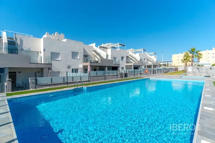 Prodej bytu 3+kk, Torrevieja, Španělsko, 76 m2