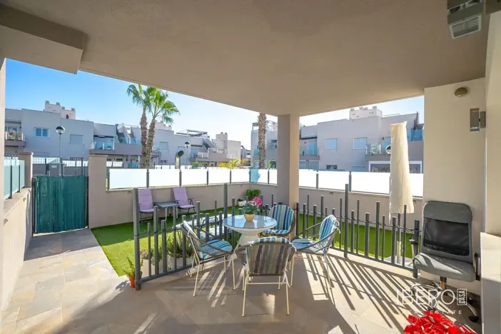 Prodej bytu 3+kk, Torrevieja, Španělsko, 76 m2