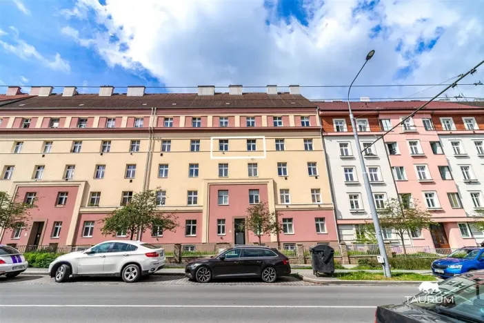 Prodej bytu 2+kk, Plzeň - Jižní Předměstí, Edvarda Beneše, 50 m2