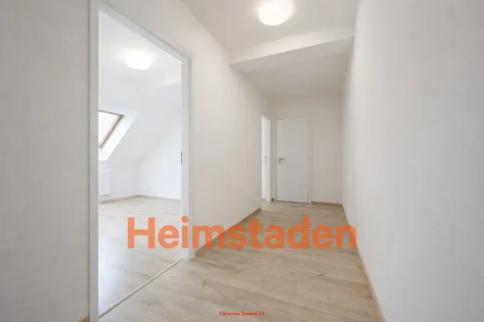 Pronájem bytu 2+kk, Ostrava - Poruba, náměstí Boženy Němcové, 49 m2